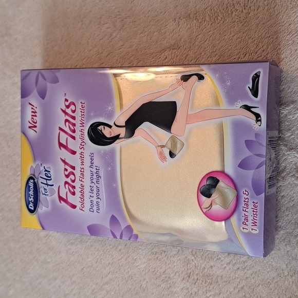 Dr. Scholl's Fast Flats with Wristlet - New In Box - Sz. 9/10 - Picture 1 of 2